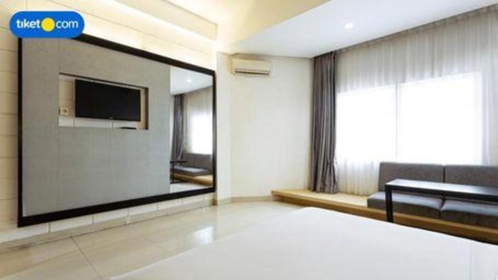 โรงแรม บัวนา เลสตารี บาลิกปาปัน ภายนอก รูปภาพ