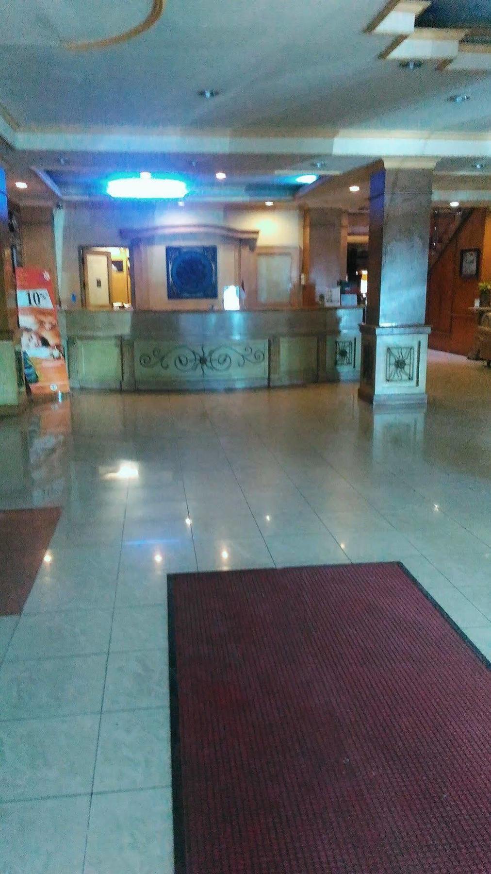 โรงแรม บัวนา เลสตารี บาลิกปาปัน ภายนอก รูปภาพ